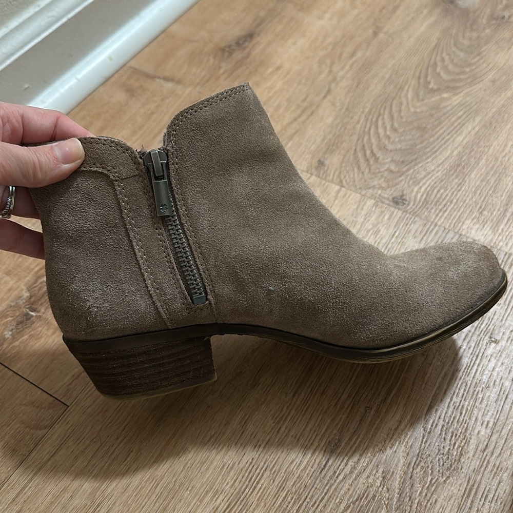 LUCKY BRAND | LK Breah Tan Leather Ankle Boots Bootie - Picture 3 of 5